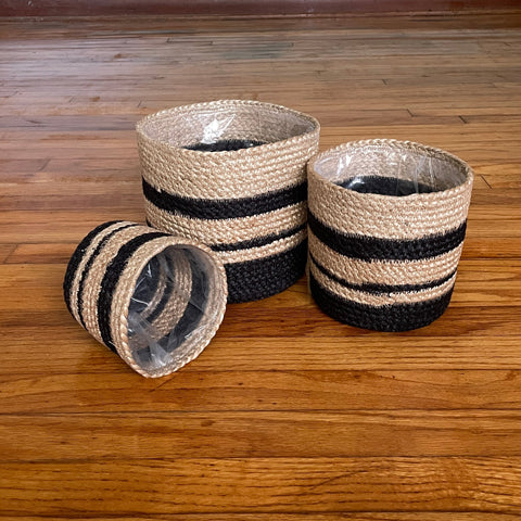 Set of 3 Hand-Braided Jute Planters – Natural & Black Rustic Style