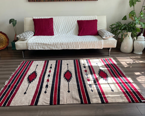 Southwestern Chenille Rug – Hand-Loomed, Reversible & Foldable