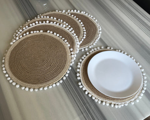 Hand-Braided Jute Placemats with Pom-Pom Trim – Round, Natural (Set of 4/6)